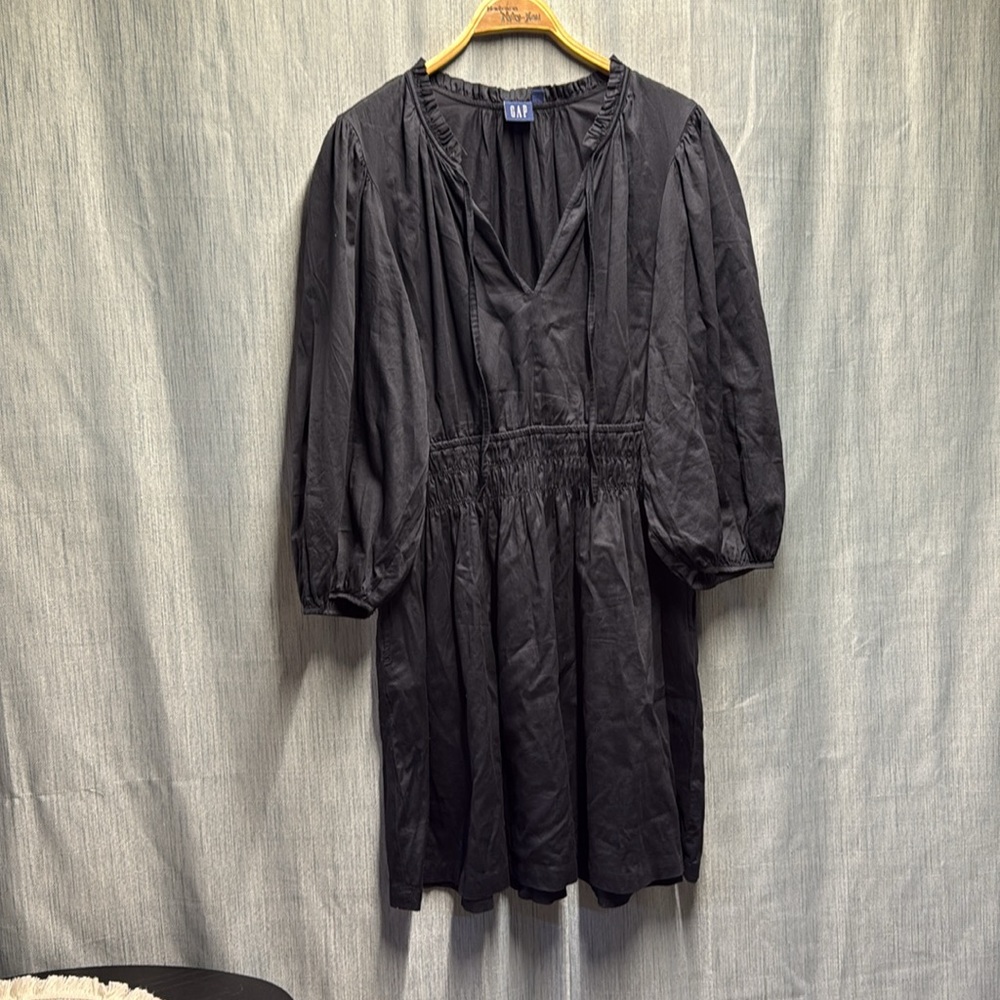 GAP Black Long Sleeve V-Neck Smocked-Waist Dress